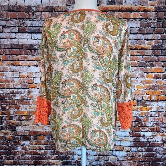 Umgee Orange Paisley Blouse - Picture 5 of 7
